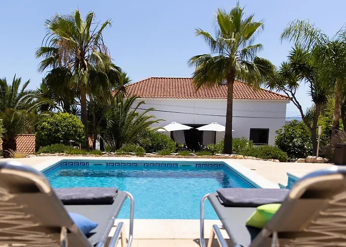 Casa Verdazul بيت ضيافة 4*