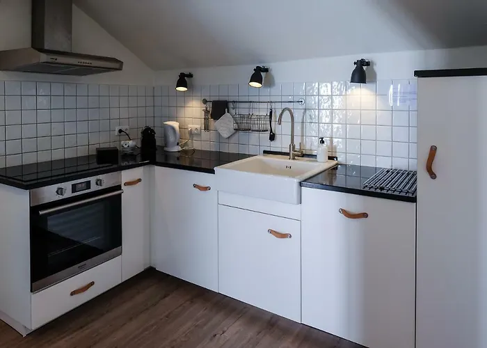 Casa Verdazul 4*